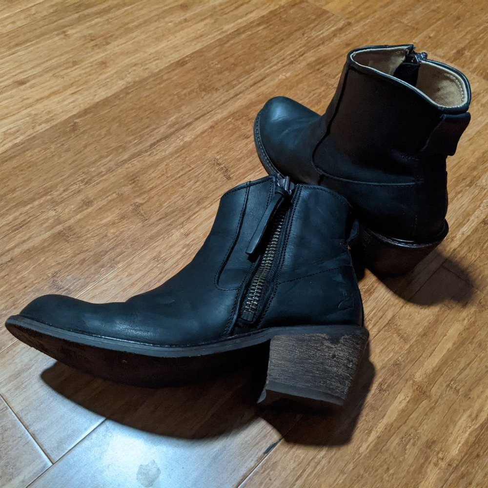 John Fluevog Adriana Hannah Boot (Black)